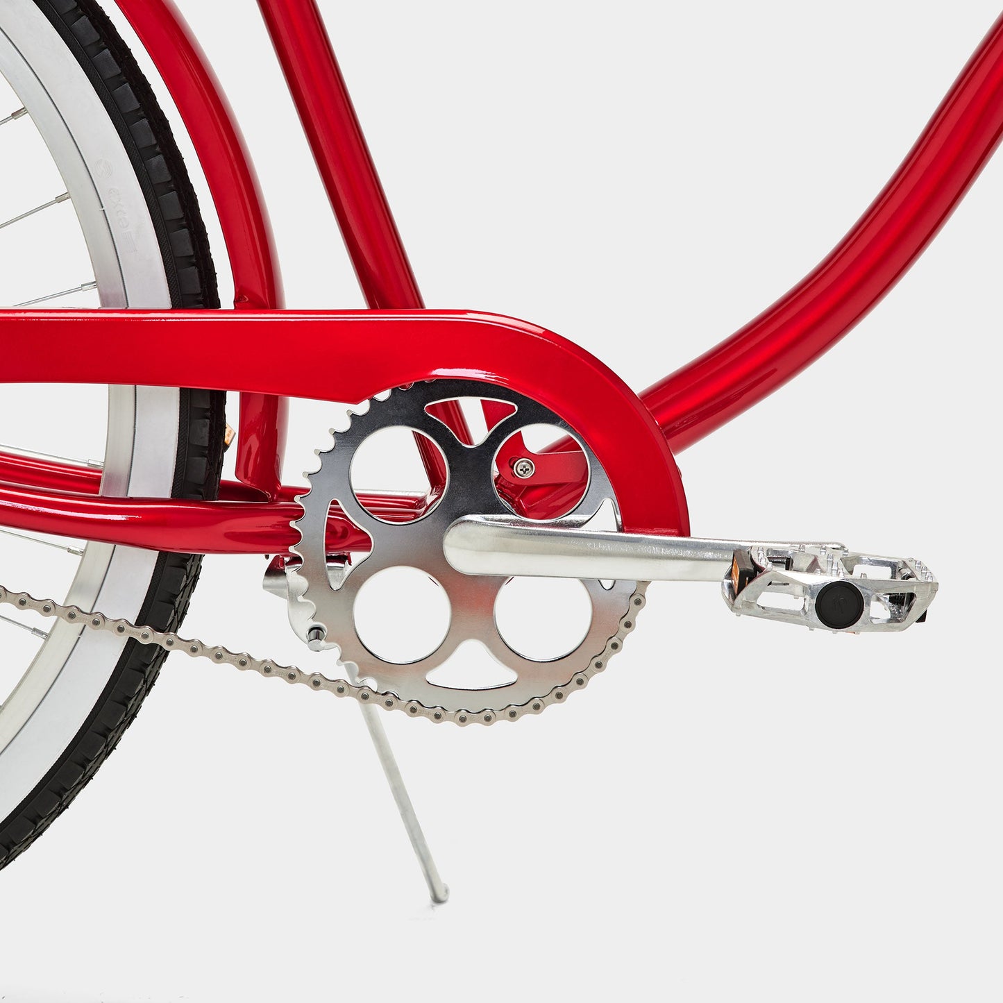 Peg detailing of the Milkbar Bikes Sugar High 26" - Cherry Cola