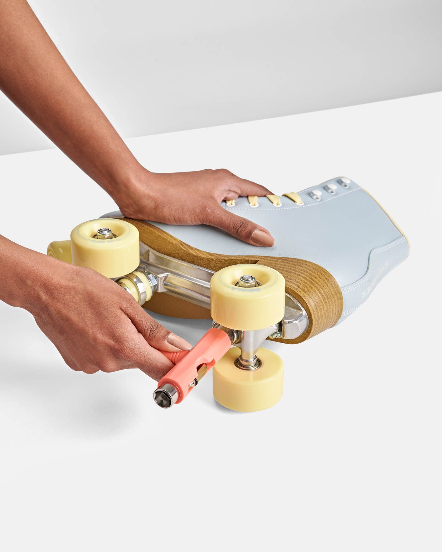 adjust kingpins pink impala skate tool