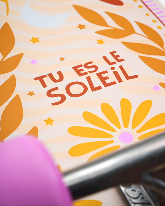 Close up shot of the Impala Muse Dancing Longboard - Soleil. 