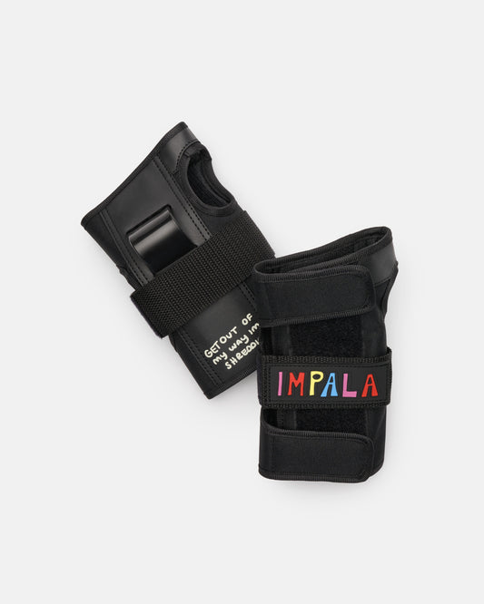 Wrist gurds of the Impala Protective Set - Burger Babie. 